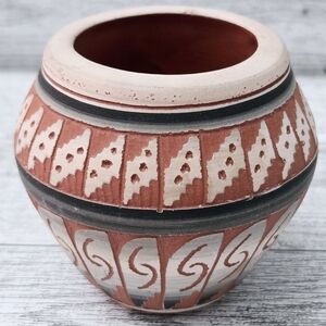 Handcrafted Jackie Hunter Terracotta Pot with Hand Etched Intricate Pattern